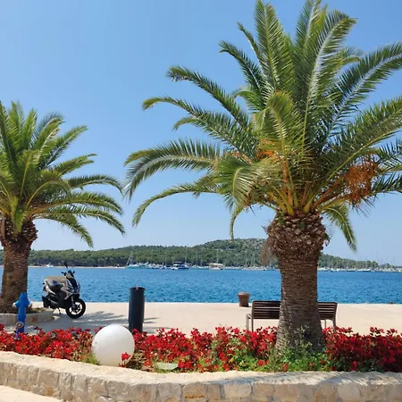 Blue Light Rogoznica (Sibenik-Knin)