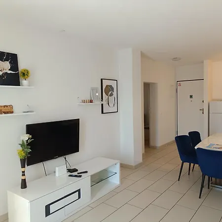 Blue Light Rogoznica (Sibenik-Knin)