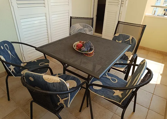 Blue Light * Rogoznica (Sibenik-Knin)